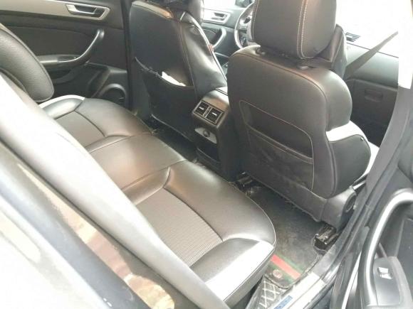 [济南·鲁A] 二手观致观致52018款 1.6T 自动尊贵型