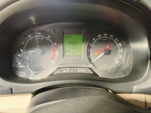 [济南·鲁A] 二手斯柯达晶锐2012款 1.4L 手动晶致版