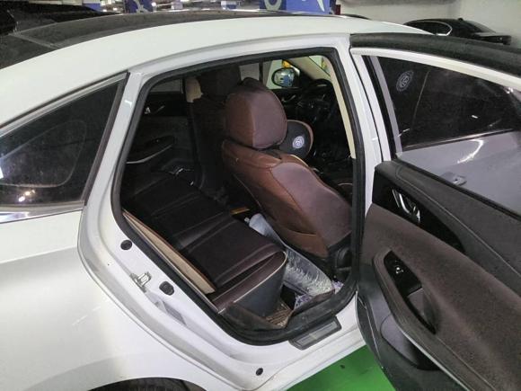 [宁波·浙B] 二手长安睿骋CC2018款 1.5T 自动豪雅型 国V