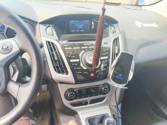 [常州·苏D] 二手福特福克斯2012款 两厢 2.0L 手动豪华运动型