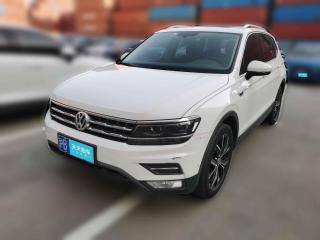 大众途观L2017款330TSI自动两驱旗舰版