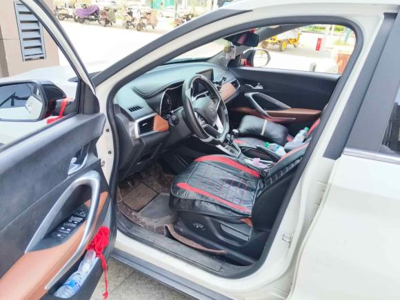 [南昌·赣A] 二手宝骏宝骏5102017款 1.5L 手动豪华型