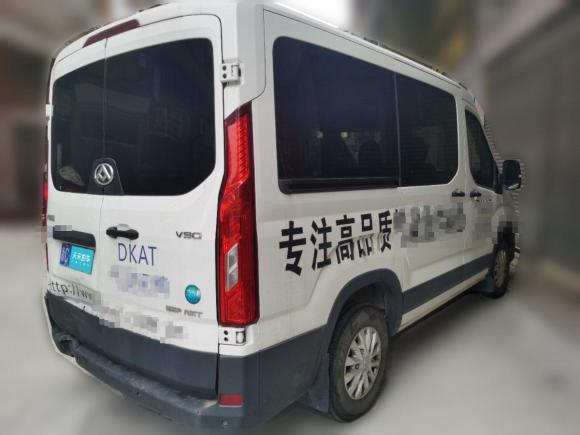[温州·浙C] 二手上汽大通MAXUS上汽大通MAXUS V902020款 2.0TAMT运杰版前驱后单胎短轴中顶6座