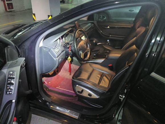 [杭州·浙A] 二手奔驰奔驰R级2014款 R 400 4MATIC 商务型