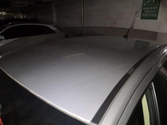 [无锡·苏B] 二手标致标致3072010款 两厢 1.6L 自动舒适版