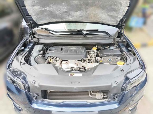 [上海·沪L] 二手Jeep自由光2019款 2.0T 四驱探享版+自动驾驶智慧包 国VI