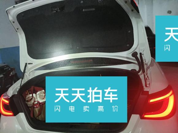 [青岛·鲁B] 二手英菲尼迪英菲尼迪Q702015款 Q70L 2.5L 悦享版