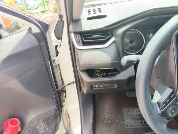 [台州·浙J] 二手丰田威兰达2020款 双擎 2.5L E-CVT两驱豪华版