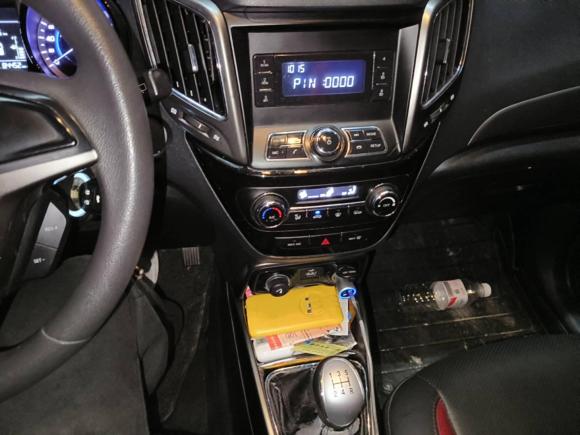 [温州·浙C] 二手长安长安CS152016款 1.5L 手动时尚版