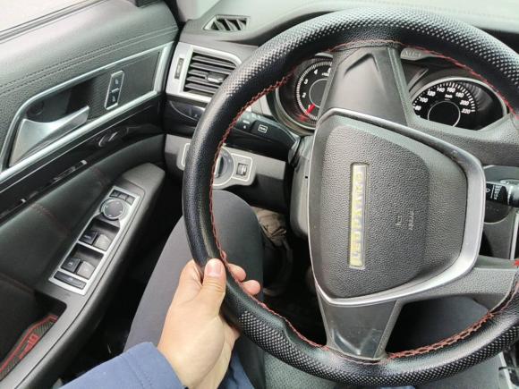 [合肥·豫A] 二手猎豹汽车猎豹CS102015款 2.0T 手动风尚型