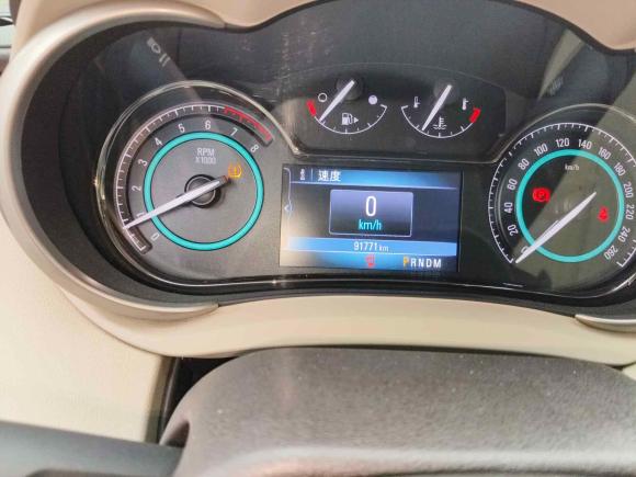 [武汉·鄂A] 二手别克君越2013款 2.4L SIDI领先舒适型