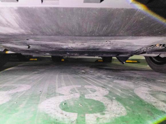 [合肥·鲁H] 二手大众辉昂2018款 改款 380TSI 两驱商务版