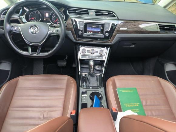 [上海·沪D] 二手大众途安2016款 途安L 330TSI DSG豪华版