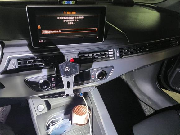 [南京·苏A] 二手奥迪奥迪A4L2019款 40 TFSI 时尚型 国VI