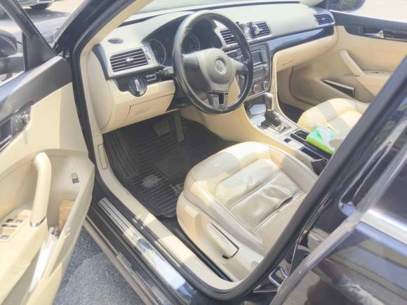 [上海·沪C] 二手大众帕萨特2011款 1.8TSI DSG尊荣版