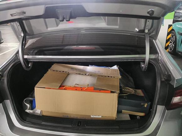 [武汉·鄂A] 二手荣威荣威i52019款 20T 自动4G互联领豪旗舰版