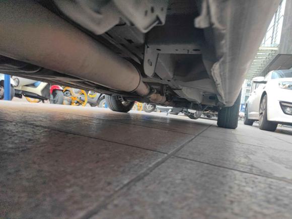 [义乌·浙A] 二手别克别克GL82012款 2.4L BASE舒适版