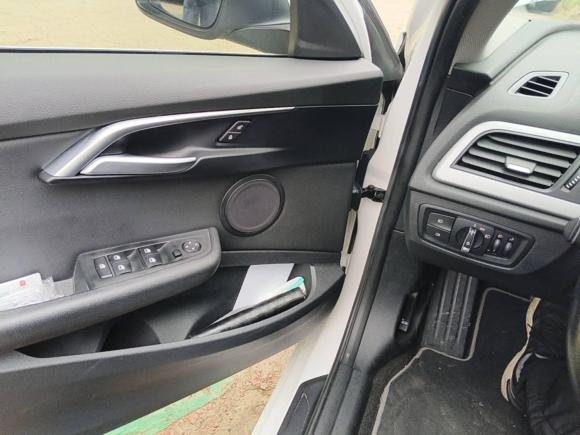 [成都·川G] 二手宝马宝马1系2018款 改款 118i 时尚型