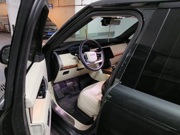 [上海·沪B] 二手路虎揽胜2023款 3.0 L6 400PS 盛世七座加长版