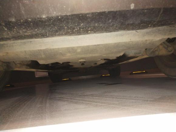 [佛山·粤Y] 二手大众途锐2011款 3.0TSI 标配型