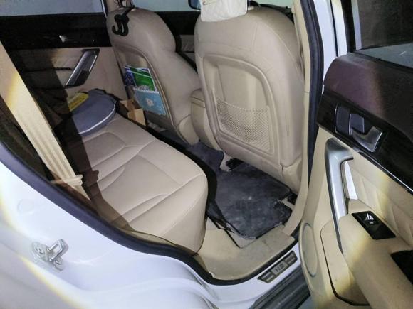 [济南·鲁A] 二手哈弗哈弗H22014款 1.5T 手动两驱精英版