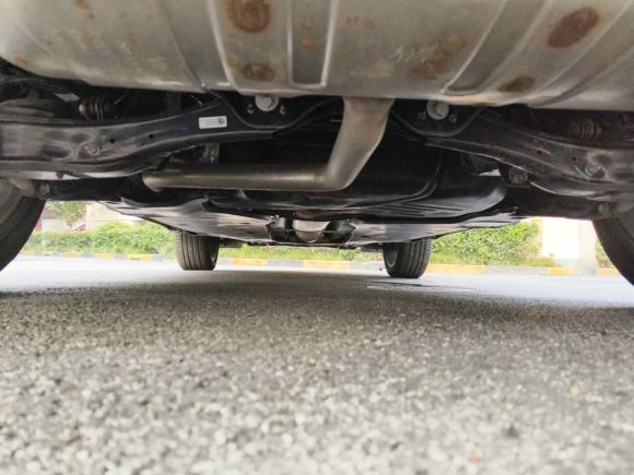 [上海·苏U] 二手大众途观X2022款 330TSI 两驱尊崇旗舰版