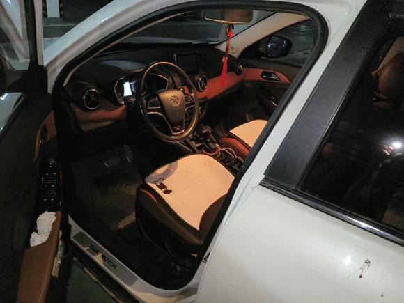 [西安·陕A] 二手北京汽车绅宝X352016款 1.5L 自动豪华版