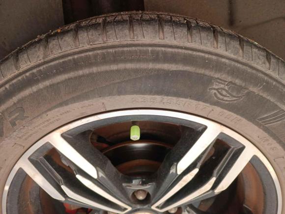 [苏州·苏U] 二手众泰大迈X52017款 白金版 1.5T 手动豪华型