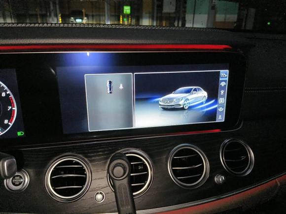 [南京·苏L] 二手奔驰奔驰E级2019款 E 300 L 运动时尚型