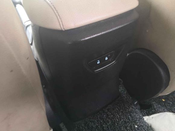 [无锡·苏B] 二手福特福睿斯2015款 1.5L 手动舒适型