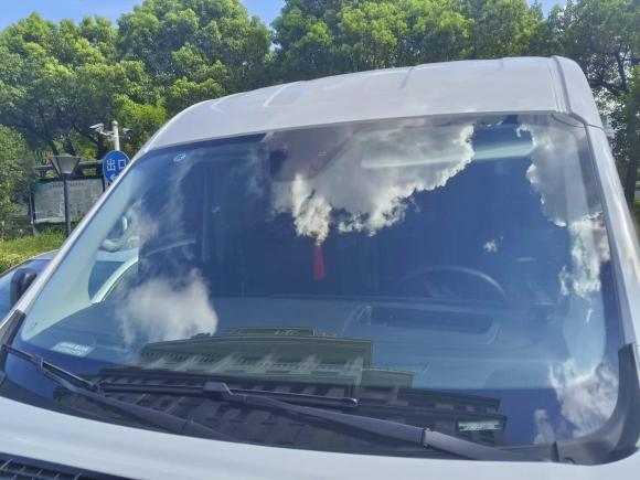 [宁波·浙B] 二手福特全顺T82024款 T8 2.0T柴油手动中轴中顶6座多功能版2/2/2