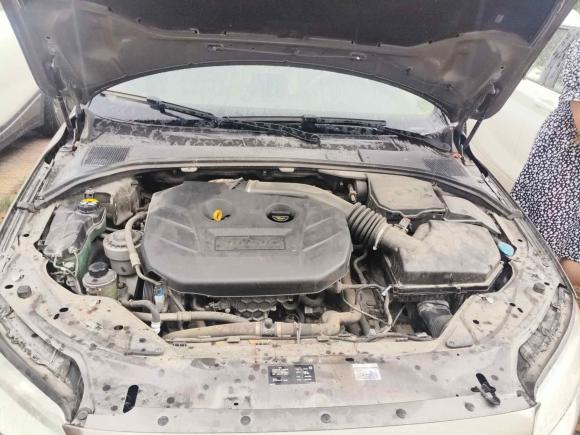 [青岛·鲁S] 二手沃尔沃沃尔沃S80L2011款 2.0T 智雅版