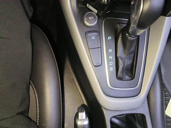 [上海·沪A] 二手福特福克斯2018款 两厢经典 EcoBoost 180 自动运动型