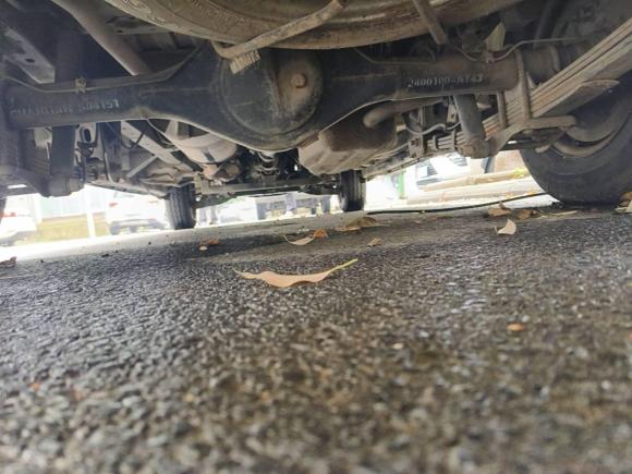 [武汉·鄂A] 二手长安凯程长安睿行M702018款 1.5L舒适型平顶背掀门DAM15DL