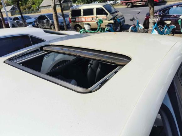 [南昌·沪C] 二手雪铁龙雪铁龙C4L2014款 1.8L 智驱版 自动劲智型