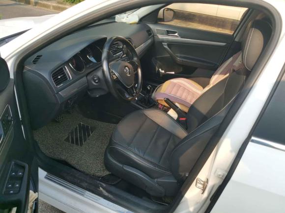 [苏州·苏E] 二手大众朗逸2015款 1.6L 手动舒适版