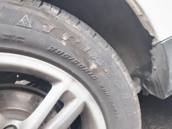 [济南·鲁A] 二手一汽骏派D602015款 1.5L 手动舒适型