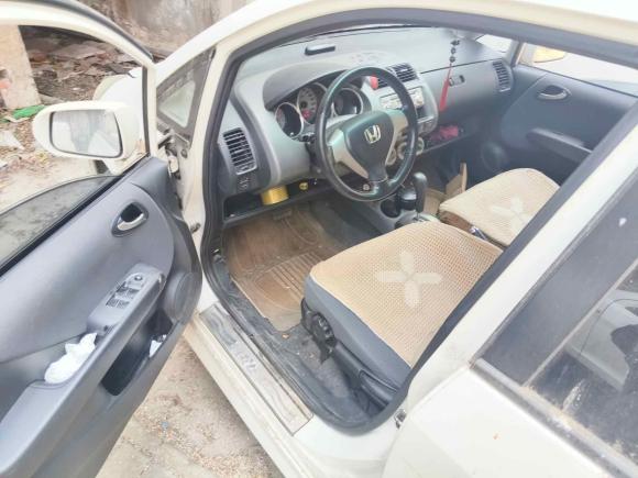 [西安·陕A] 二手本田飞度2007款 1.5L CVT舒适版