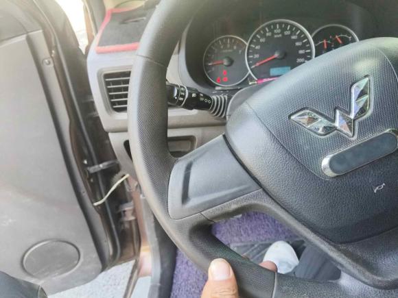 [杭州·浙A] 二手五菱汽车五菱宏光2016款 1.5L S舒适型