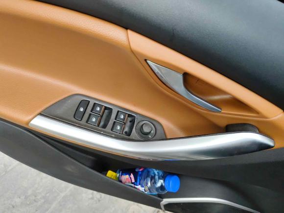 [义乌·浙D] 二手东南东南DX72015款 1.5T 手动精英型