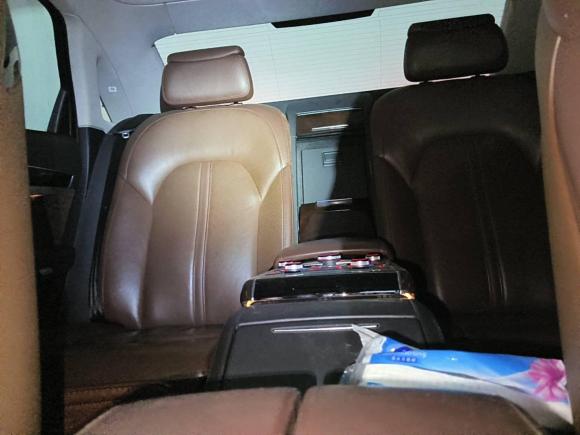 [合肥·皖A] 二手奥迪奥迪A82013款 A8L 50 TFSI quattro豪华型