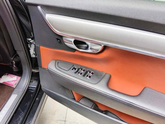 [成都·川T] 二手沃尔沃沃尔沃S902019款 T4 智逸版