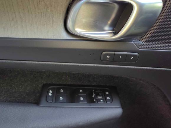 [北京·川G] 二手沃尔沃沃尔沃XC402022款 T4 四驱智远豪华版