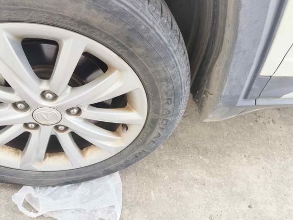 [济南·鲁A] 二手长安长安CS35PLUS2019款 1.6L 手动悦联升级版