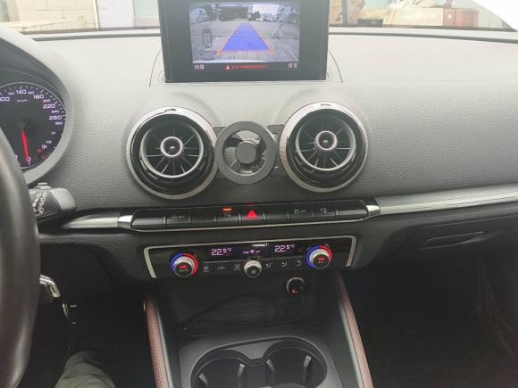 [上海·沪E] 二手奥迪奥迪A32015款 Sportback 35 TFSI 百万纪念舒享型