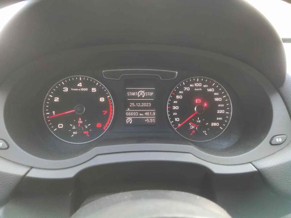 [杭州·浙A] 二手奥迪奥迪Q32018款 30 TFSI 时尚型典藏版