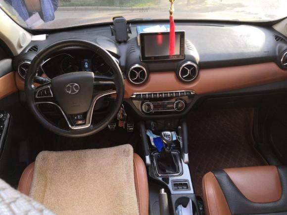 [无锡·苏B] 二手北京汽车绅宝X352016款 1.5L 手动豪华版