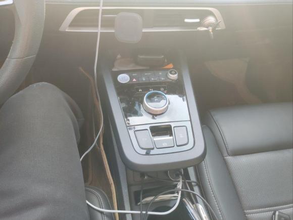 [合肥·皖A] 二手比亚迪比亚迪e32020款 400出行版