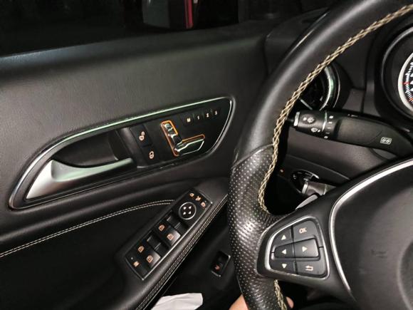 [杭州·浙A] 二手奔驰奔驰CLA2016款 改款 CLA 200 时尚型