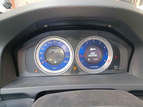 [苏州·苏E] 二手沃尔沃沃尔沃V602012款 T6 AWD 运动版